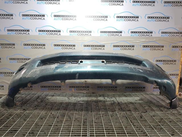 bontott TOYOTA HILUX Első Lökhárító (Üresen)