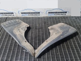 bontott TOYOTA HILUX Első Sárvédő Gumi Pár