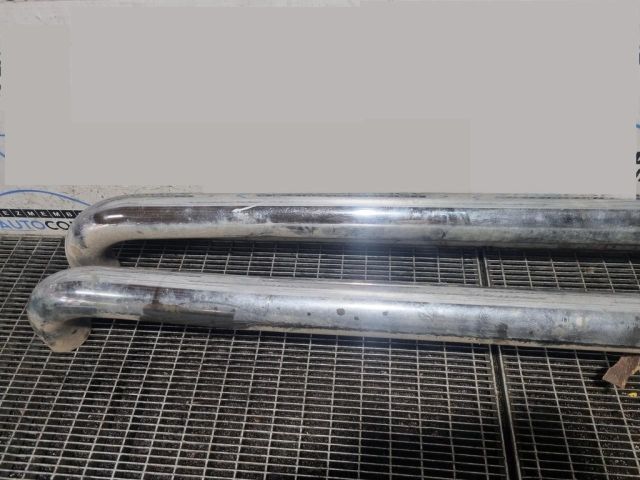 bontott TOYOTA HILUX Fellépő Pár