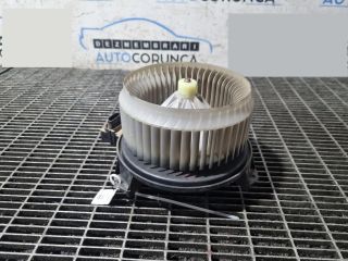 bontott TOYOTA HILUX Fűtőmotor (Klímás)