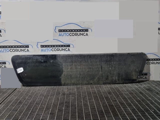 bontott TOYOTA HILUX Hátsó Szélvédő