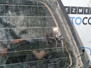 bontott TOYOTA HILUX Hátsó Szélvédő