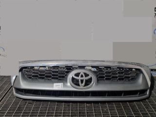 bontott TOYOTA HILUX Hűtőrács