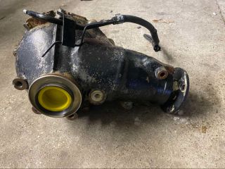 bontott TOYOTA HILUX IV Első Differenciálmű