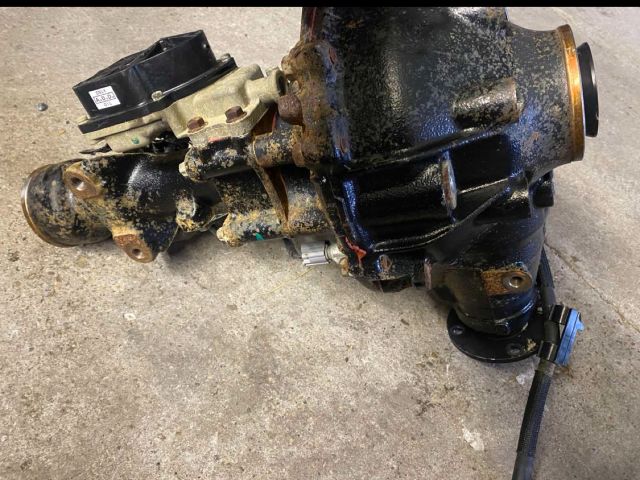 bontott TOYOTA HILUX IV Első Differenciálmű