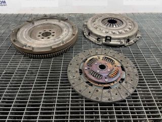 bontott TOYOTA HILUX IV Fogaskoszorú