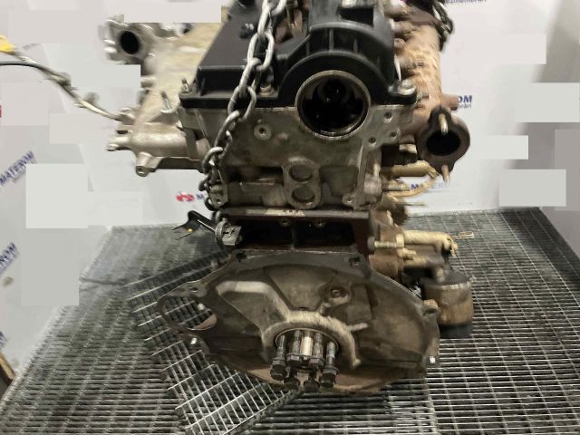 bontott TOYOTA HILUX IV Motor (Fűzött blokk hengerfejjel)