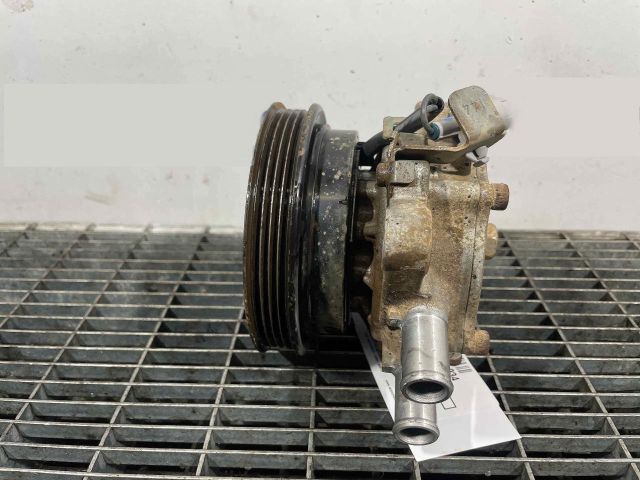 bontott TOYOTA HILUX IV Vízpumpa