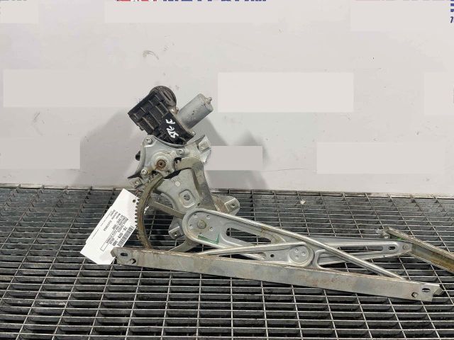 bontott TOYOTA HILUX IV Bal első Ablakemelő Szerkezet (Elektromos)