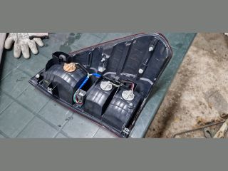 bontott TOYOTA HILUX IV Bal Hátsó Lámpa