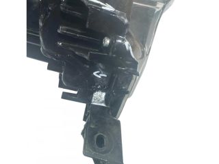 bontott TOYOTA HILUX IV Bal Ledes Fényszóró