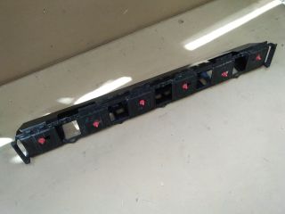 bontott TOYOTA HILUX IV Első Lökhárító Merevítő (Fém)