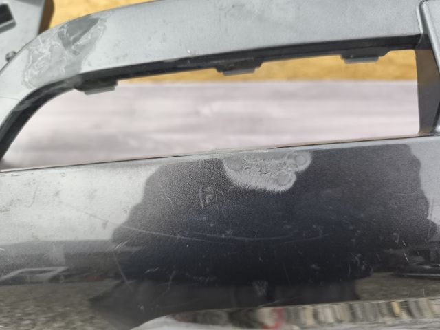 bontott TOYOTA HILUX IV Első Lökhárító (Üresen)