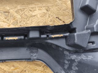 bontott TOYOTA HILUX IV Első Lökhárító (Üresen)