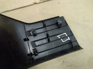 bontott TOYOTA HILUX IV Hátsó középső Lökhárító