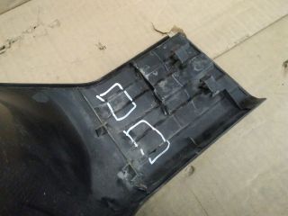 bontott TOYOTA HILUX IV Hátsó középső Lökhárító