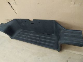 bontott TOYOTA HILUX IV Hátsó középső Lökhárító