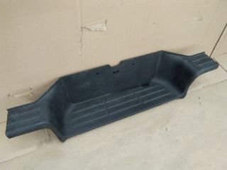 bontott TOYOTA HILUX IV Hátsó középső Lökhárító