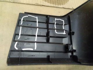 bontott TOYOTA HILUX IV Hátsó középső Lökhárító