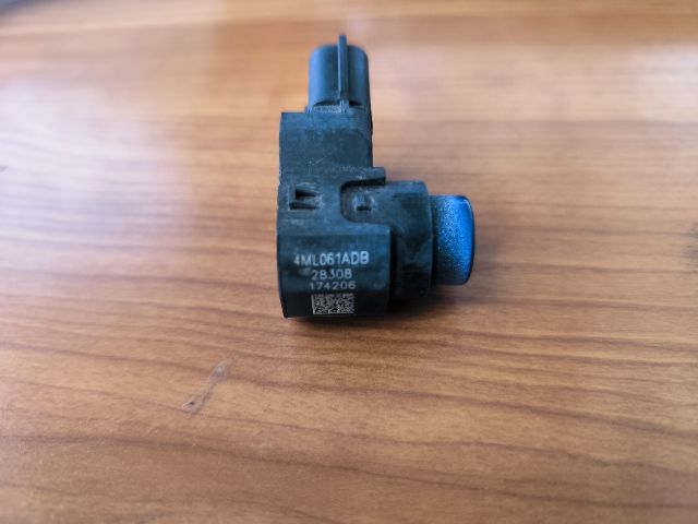 bontott TOYOTA HILUX IV Hátsó Tolatóradar Fej