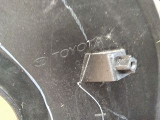 bontott TOYOTA HILUX IV Hűtőrács