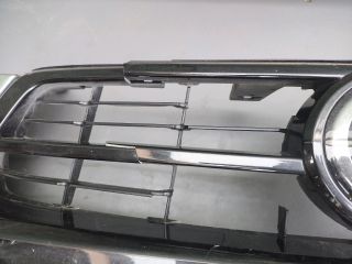 bontott TOYOTA HILUX IV Hűtőrács