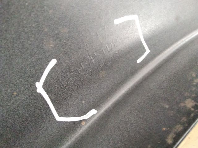 bontott TOYOTA HILUX IV Jobb első Sárvédő Díszléc