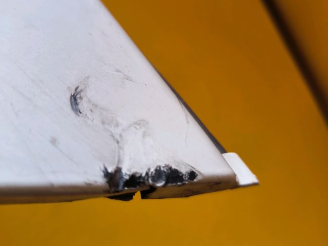 bontott TOYOTA HILUX IV Jobb első Sárvédő Díszléc