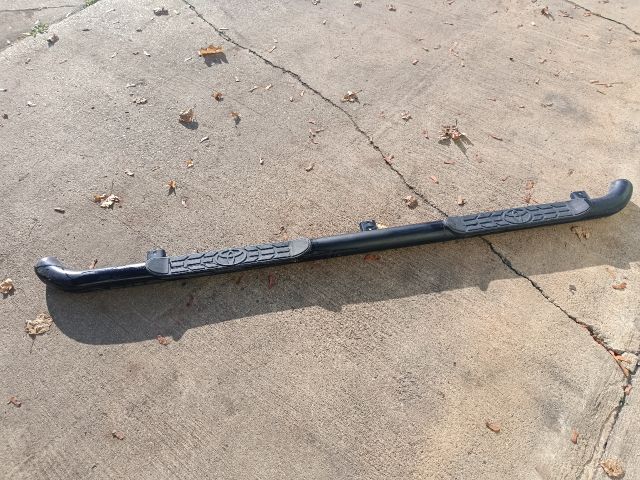 bontott TOYOTA HILUX IV Jobb Küszöb Légterelő