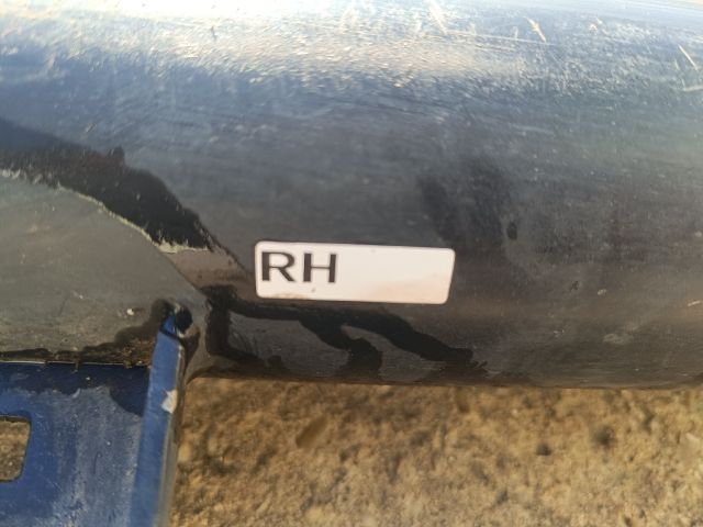 bontott TOYOTA HILUX IV Jobb Küszöb Légterelő