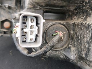 bontott TOYOTA HILUX IV Jobb Ledes Fényszóró