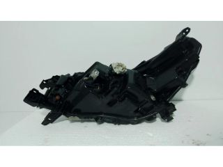 bontott TOYOTA HILUX IV Jobb Ledes Fényszóró