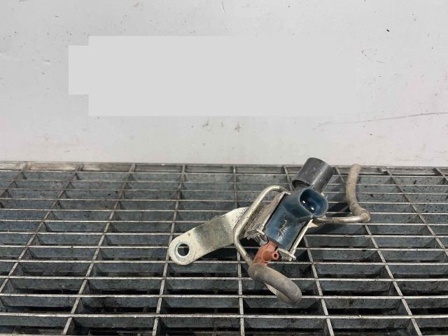 bontott TOYOTA HILUX IV Vákum Szelep