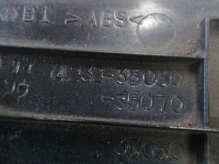 bontott TOYOTA HILUX Jobb első Ablakemelő Kapcsoló