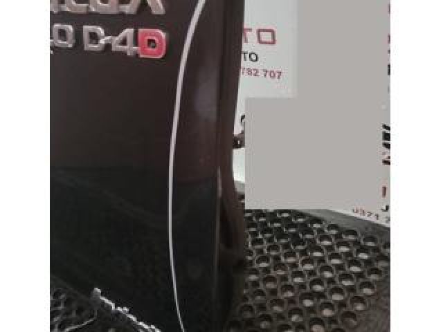 bontott TOYOTA HILUX Jobb első Ajtó (Üres lemez)