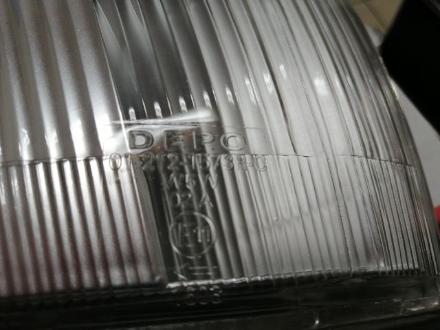 bontott TOYOTA HILUX Jobb első Irányjelző