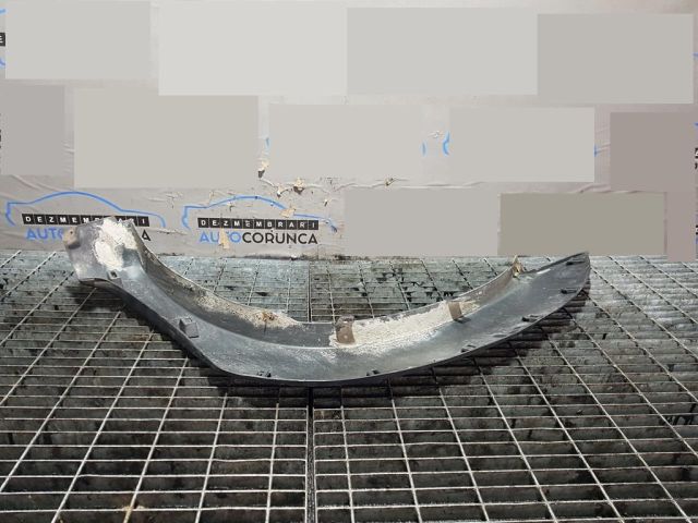 bontott TOYOTA HILUX Jobb első Sárvédő Szélesítő