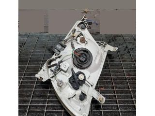 bontott TOYOTA HILUX Jobb Fényszóró