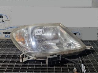 bontott TOYOTA HILUX Jobb Fényszóró