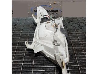 bontott TOYOTA HILUX Jobb Fényszóró