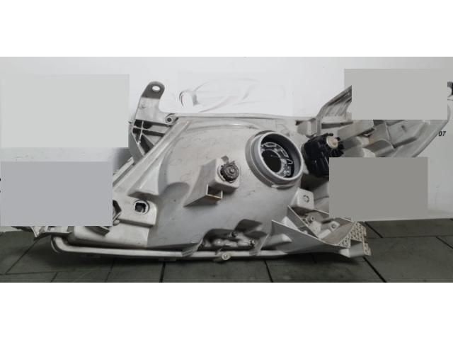 bontott TOYOTA HILUX Jobb Fényszóró