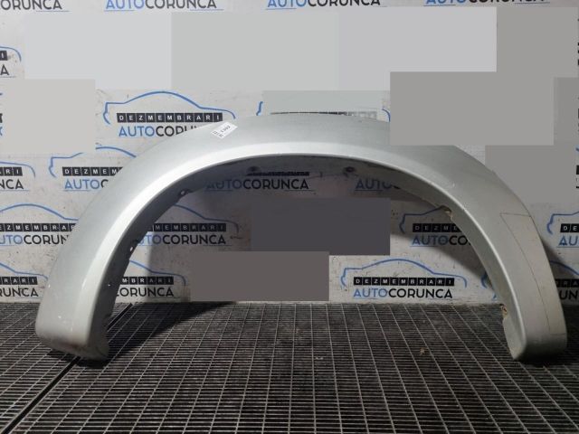 bontott TOYOTA HILUX Jobb hátsó Sárvédő Díszléc