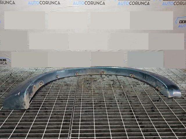 bontott TOYOTA HILUX Jobb hátsó Sárvédő Díszléc