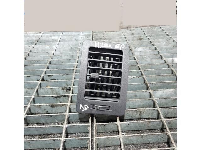 bontott TOYOTA HILUX Jobb Szellőző