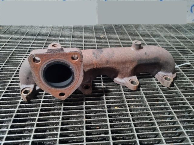 bontott TOYOTA HILUX Kipufogó Közösítő