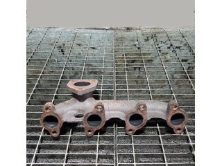 bontott TOYOTA HILUX Kipufogó Közösítő