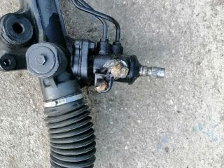 bontott TOYOTA HILUX Kormánymű Szervós