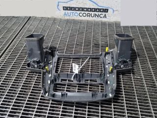 bontott TOYOTA HILUX Középső Szellőző