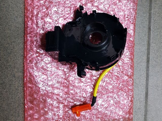 bontott TOYOTA HILUX Légzsák Átvezető Szalagkábel