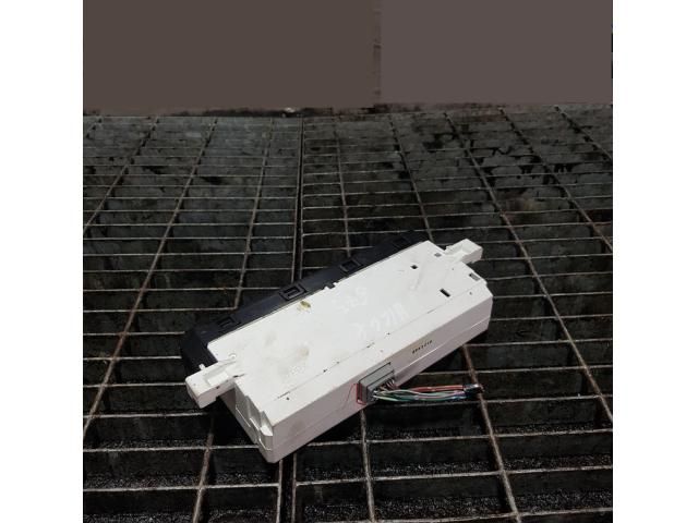 bontott TOYOTA HILUX Multifunkciós Kijelző